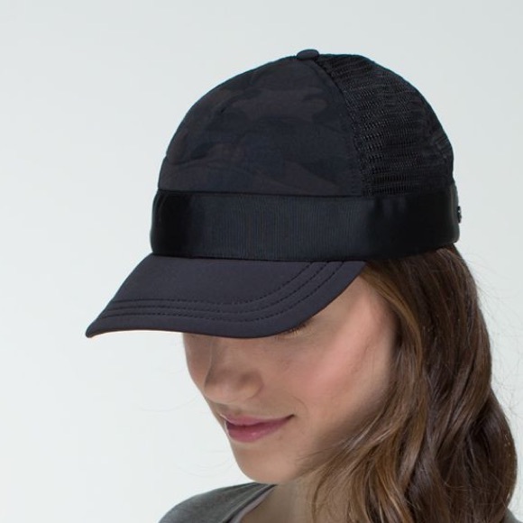 lululemon athletica Accessories - Lululemon hat adjustable camouflage and black